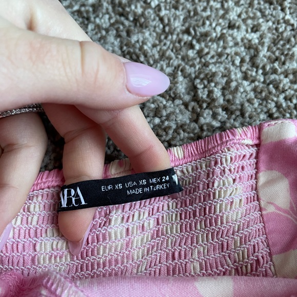 Zara Halter Dress - Picture 4 of 4